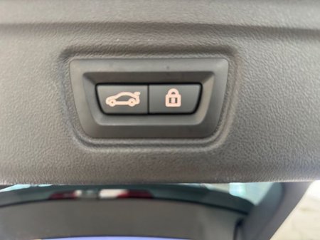 2021 BMW 3 Series - thumbnail 19