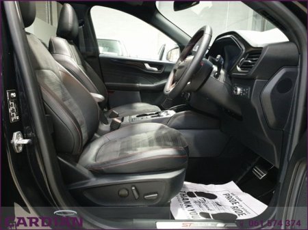 2022 Ford Kuga - thumbnail 11