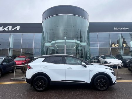 2024 Kia Sportage Sports Edition Two Toned Upgraded Alloys, 1 careful owner, Service History, Reversing Camera