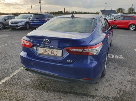 2021 Toyota Camry - thumbnail 5