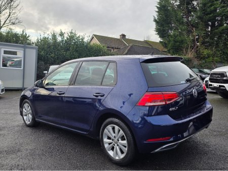2017 Volkswagen Golf ( 172 REG ) NEW MODEL 1.2 TSI CARPLAY ANDROIDAUTO  LANE ASSIST  ALLOYS €15,450 thumbnail