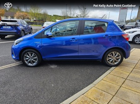 2019 Toyota Yaris - thumbnail 18