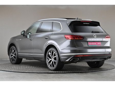 2019 Volkswagen Touareg - thumbnail 7