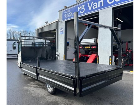 2021 Isuzu Trucks N35 - thumbnail 8