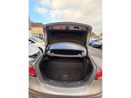 2021 Mercedes-Benz E Class - thumbnail 13