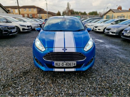 2016 Ford Fiesta 1.0l petrol Auto | High spec €11,450 thumbnail