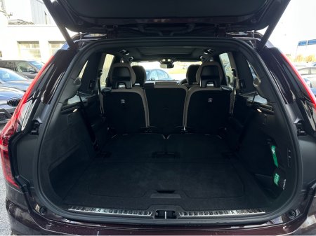 2025 Volvo XC90 - thumbnail 13