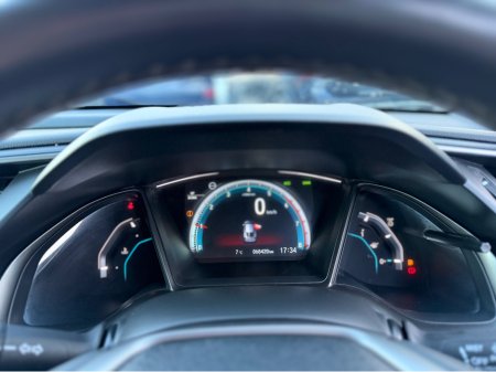 2017 Honda Civic - thumbnail 19
