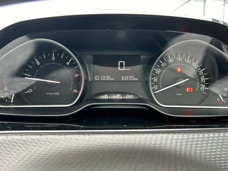 2020 Peugeot 2008 1.5 BlueHDi 100bhp Active €18,950 thumbnail