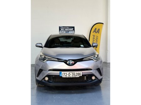 2017 Toyota C-HR - thumbnail 2