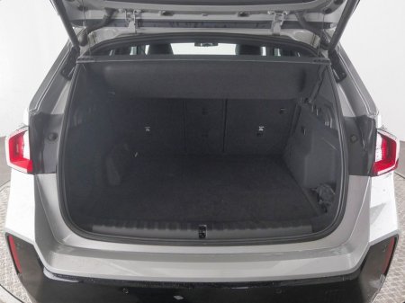 2023 BMW iX1 - thumbnail 13