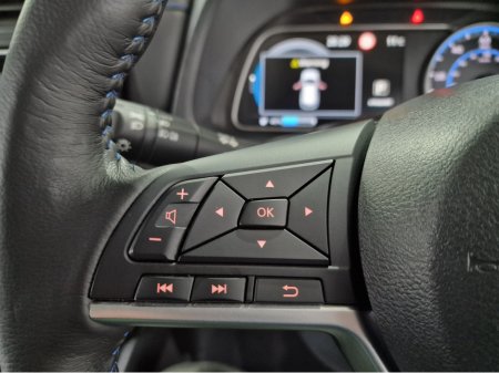 2024 Nissan Leaf - thumbnail 20