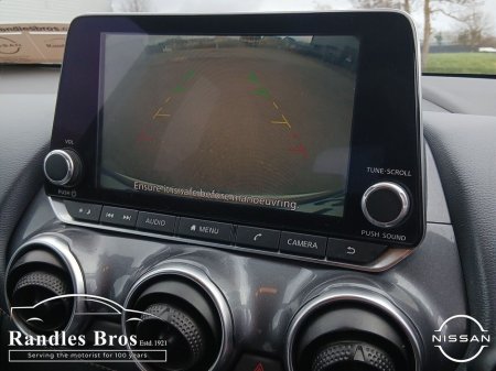 2021 Nissan Juke - thumbnail 18