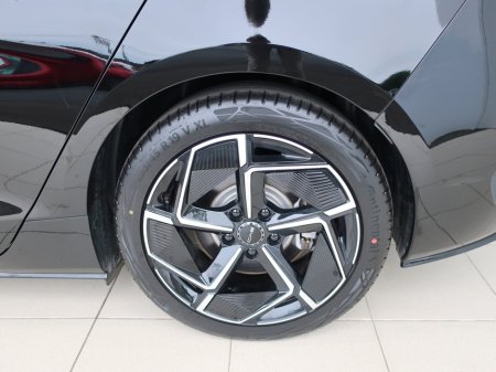 2026 BYD Seal 82.5kWh Design RWD €47,888