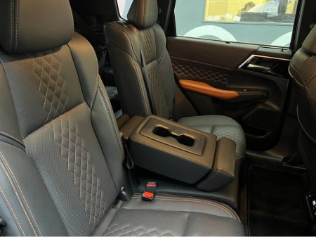 2024 Mitsubishi Outlander - thumbnail 16