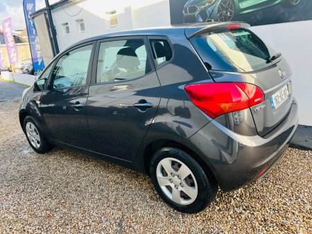 2016 Kia Venga 1.4 L €7,450 thumbnail