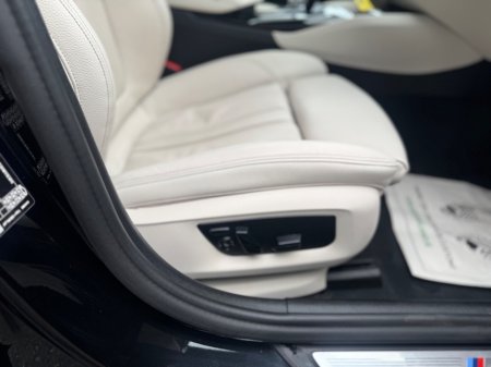 2022 BMW 5 Series - thumbnail 13