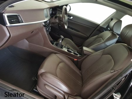 2019 Kia Optima - thumbnail 10