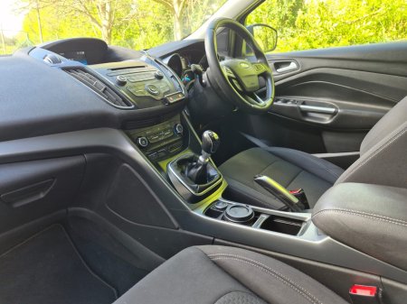 2019 Ford Kuga - thumbnail 14