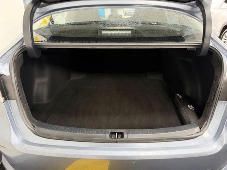 2023 Toyota Corolla Luna Saloon 4DR Auto €24,777 thumbnail