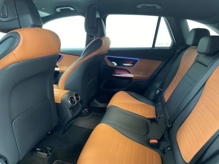 2025 Mercedes-Benz GLC Class GLC 220 D 4MATIC AMG Line €78,950 thumbnail