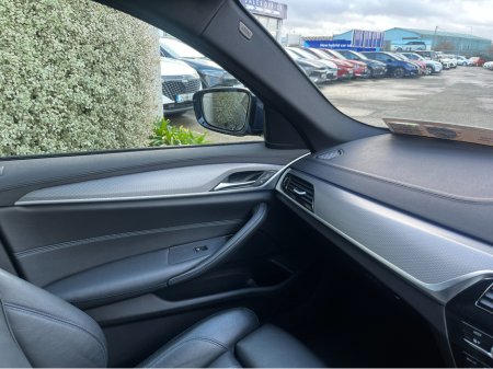 2019 BMW 5 Series 530e M-SPORT PHEV 2.0 PETROL €24,950 thumbnail