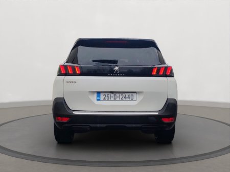 2025 Peugeot 5008 - view 2