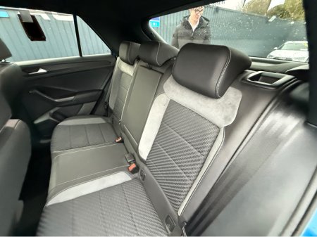 2021 Volkswagen T-Roc R-LINE - 2.0L DIESEL - AUTO - 12M WARRANTY - CAR: 1617 thumbnail