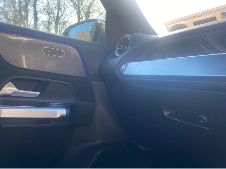 2020 Mercedes-Benz GLB - thumbnail 16