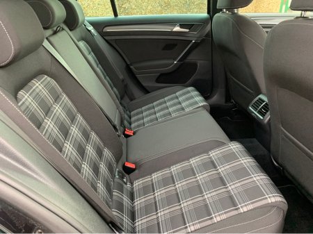 2018 Volkswagen Golf 2.0 TDI GTD 184PS 5DR AUTO €16,950 thumbnail
