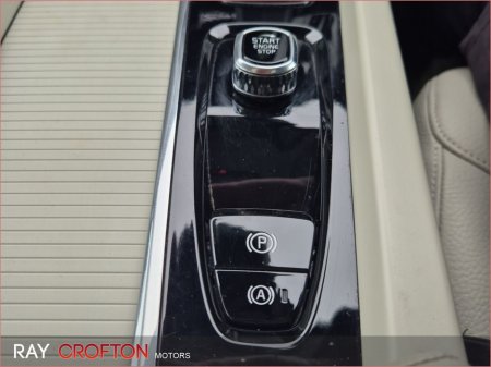 2022 Volvo XC60 - thumbnail 16