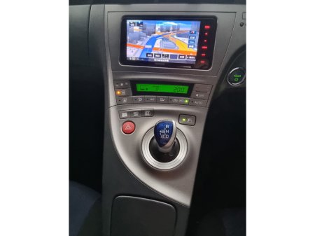 2014 Toyota Prius - thumbnail 17