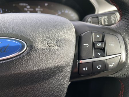 2021 Ford Focus 1.5 TDCI ST-Line Edition Estate 120 BHP..camera €21,500 thumbnail