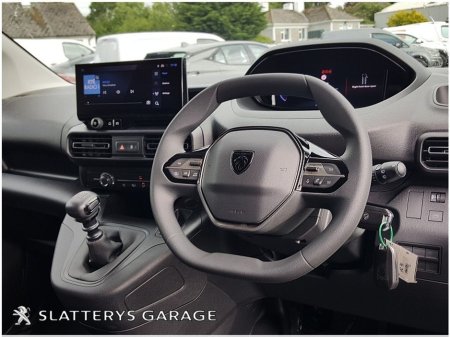 2026 Peugeot Partner Professional Plus 1.5 Blue HDI 650KG €23,984