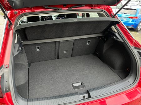 2023 Volkswagen T-Roc ACTIVE AUTOMATIC 1.5 PETROL //VERY LOW MILES//KEYLESS ENTRY//ADAPTIVE CRUISE CONTROL//BLIND SPOT WARNING// €29,950 thumbnail