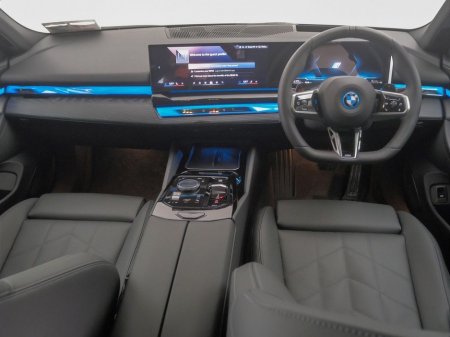 2025 BMW 5 Series 530e M Sport Saloon €72,900