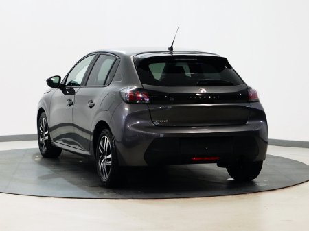 2023 Peugeot 208 - thumbnail 8