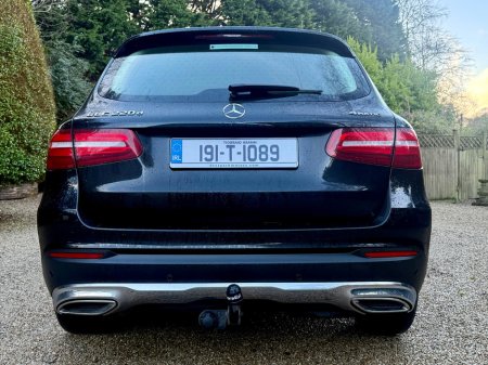 2019 Mercedes-Benz GLC Class 220 D 4MATIC *Full Mercedes Service History* €25,950 thumbnail