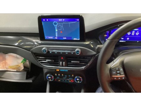 2022 Ford Focus - thumbnail 12