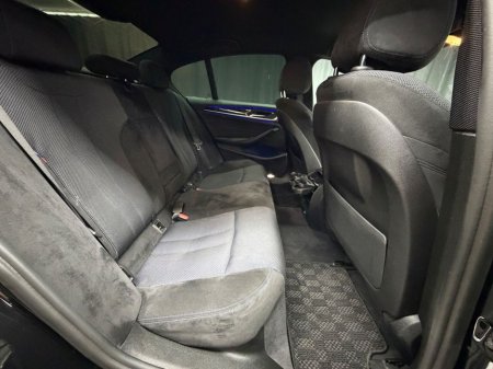 2017 BMW 5 Series - thumbnail 29