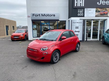 2025 Fiat 500e ICON €22,850