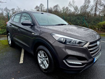 2017 Hyundai Tucson 1.7 D Comfort €12,999 thumbnail