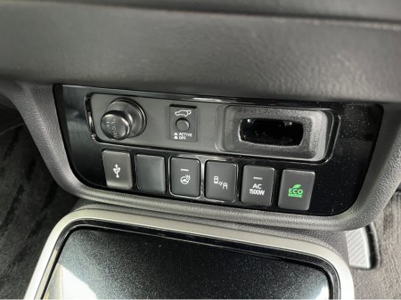 2020 Mitsubishi Outlander - thumbnail 19