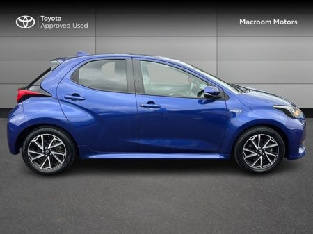 2021 Toyota Yaris - thumbnail 3
