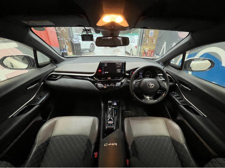 2020 Toyota C-HR €22950 2020 TOYOTA C-HR G 1.8 AUTOMATIC / CRUISE CONTROL / 360° CAMERA AND MORE €22,950 thumbnail