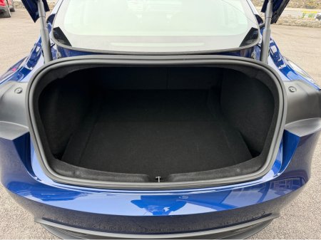 2025 Tesla Model 3 - thumbnail 32