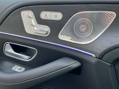 2026 Mercedes-Benz GLS - thumbnail 15