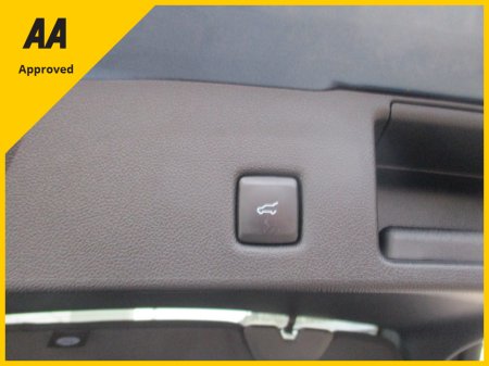 2023 Ford Kuga ST-LINE X 5DR 1.5 TD 120 S6. S6.2 M6, TOP OF THE RANGE WITH WINTER PACK, ONE CAREFUL OWNER AND FULL FORD SERVICE HISTORY !!12 MONTHS WARRANTY AND 12 MONTHS AA COVER. €37,950 thumbnail