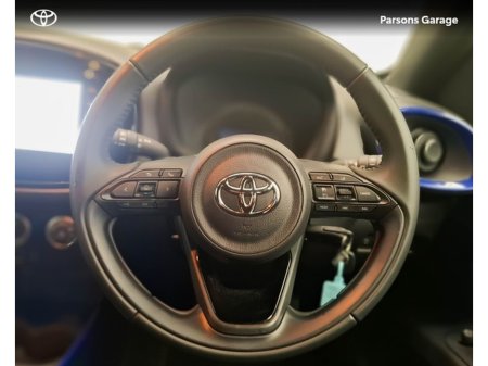 2023 Toyota Aygo X  €18,995 thumbnail