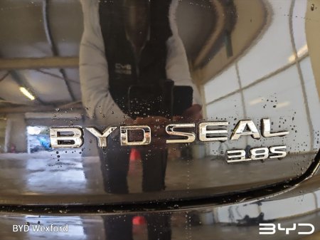 2024 BYD Seal 82.5kWh Excellence 4WD €41,475 thumbnail